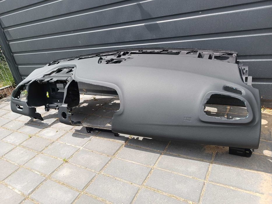 deska konsola kokpit  OPEL  CORSA E  regeneracja