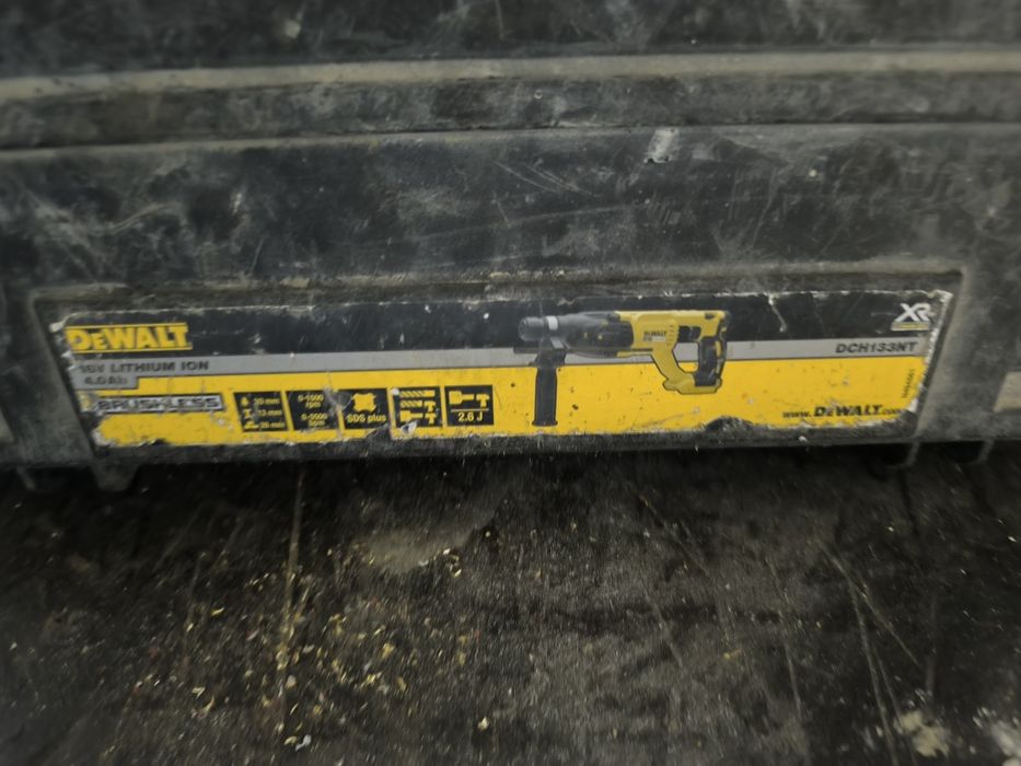 Walizka na wiertarkę bateryjna