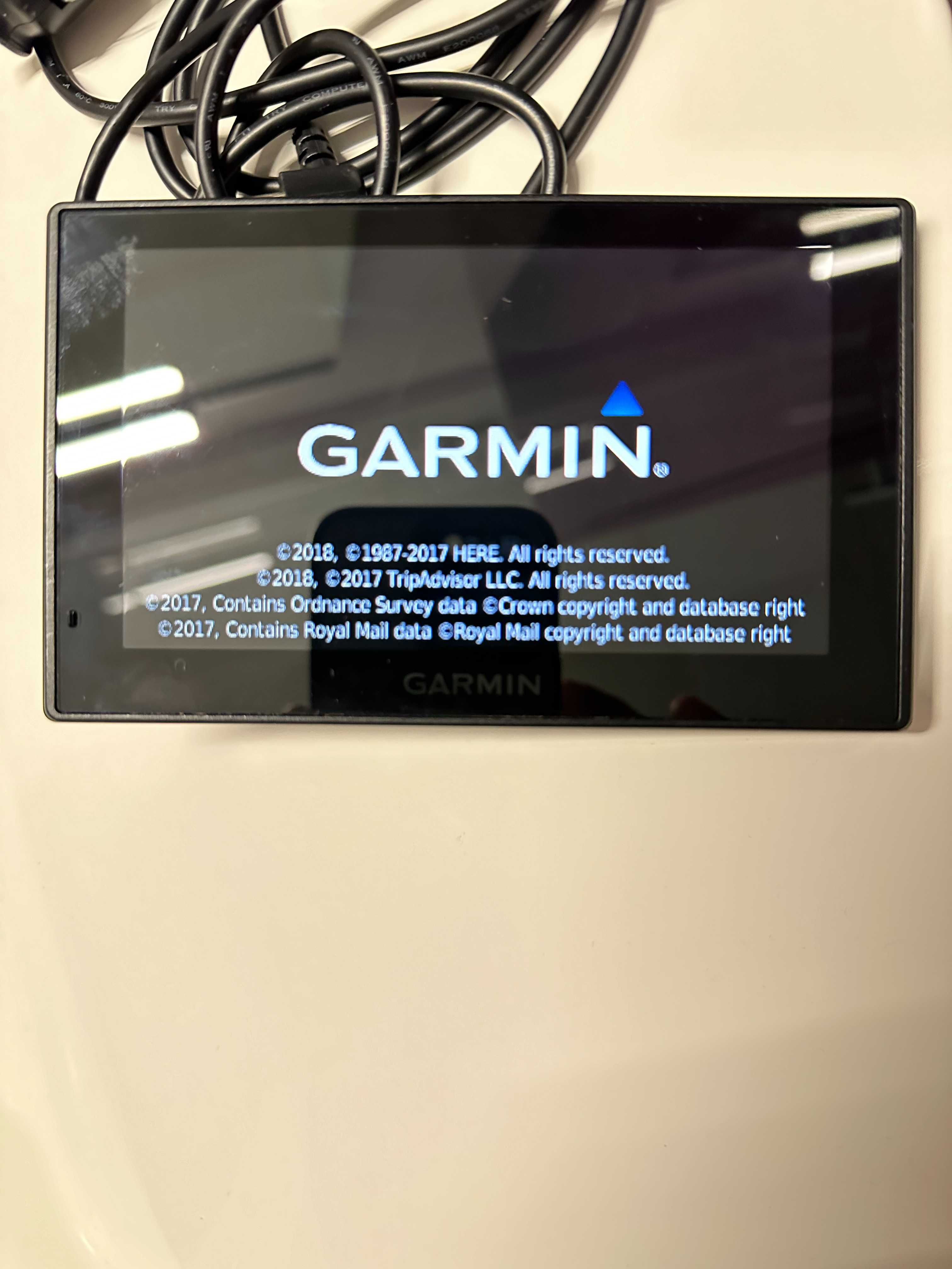 Автонавігатор Garmin DriveSmart 51 LMT