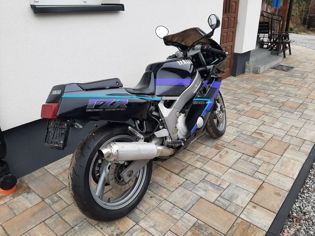 Yamaha fzr 600 Genesis 1992rok 67kw 63tys km