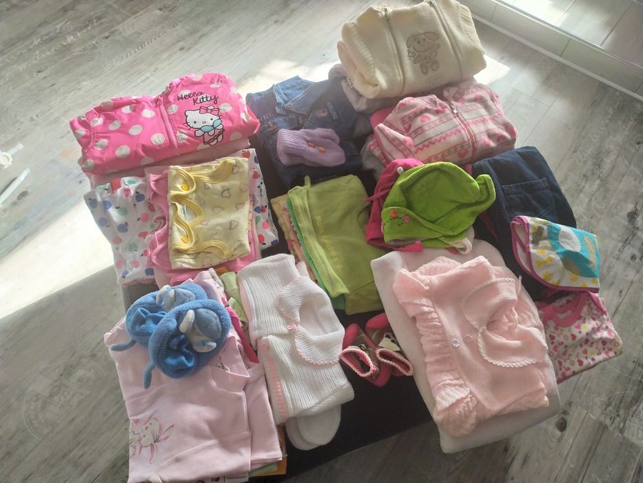 Paka ubranek 37szt.+ gratisy dla dziewczynki rozmiar 50 - 92