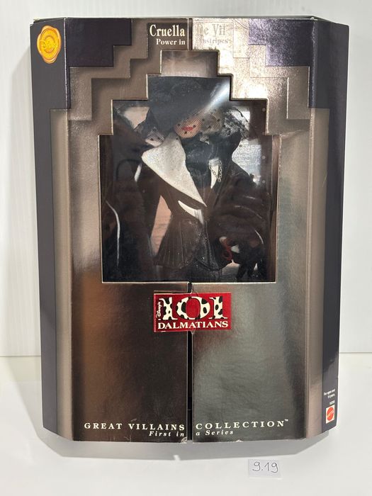 Barbie Disney Cruella de Vill