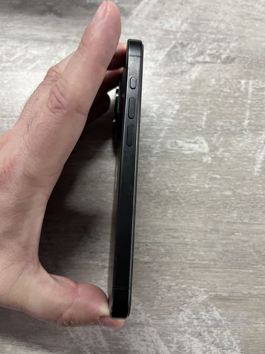 Iphone 15 pro продам