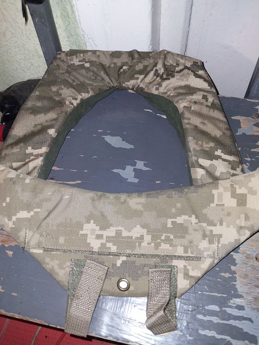 Напашник, захист шиї