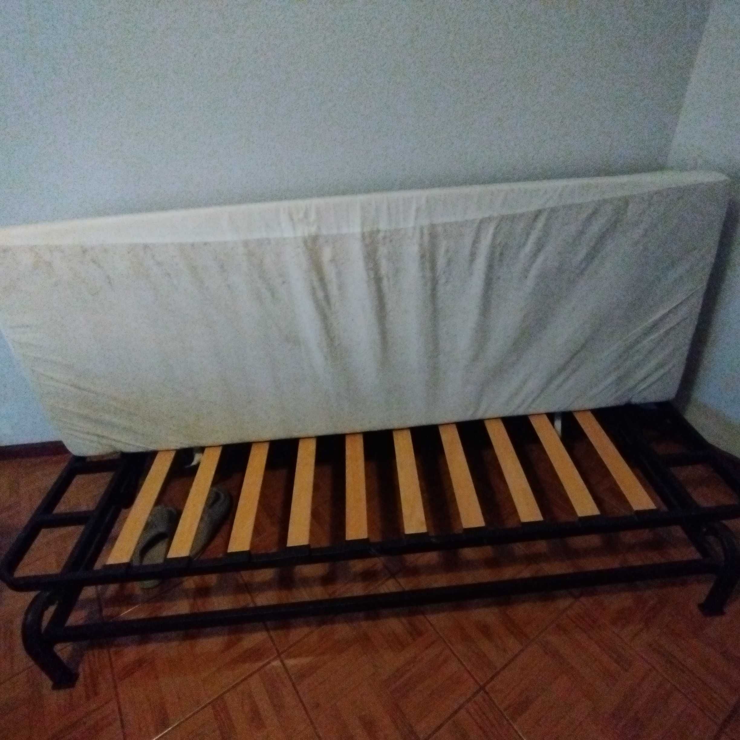 Sofá cama     ikea