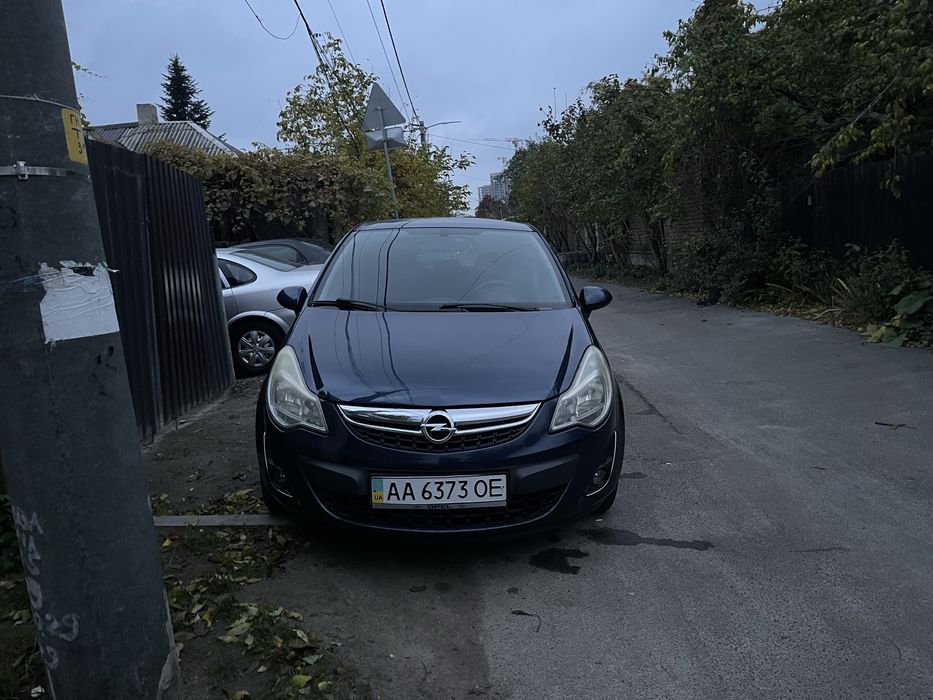 Продам комфортный удобный автомобиль