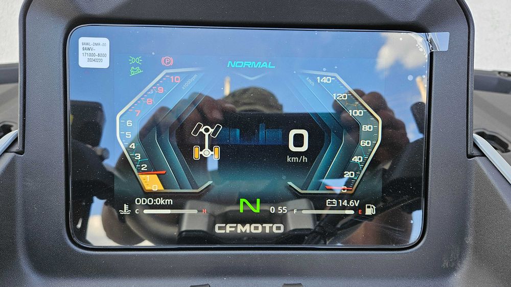 Nowość CFORCE 850 TOURING EPS T3b model 2025 od Muddy od Ręki