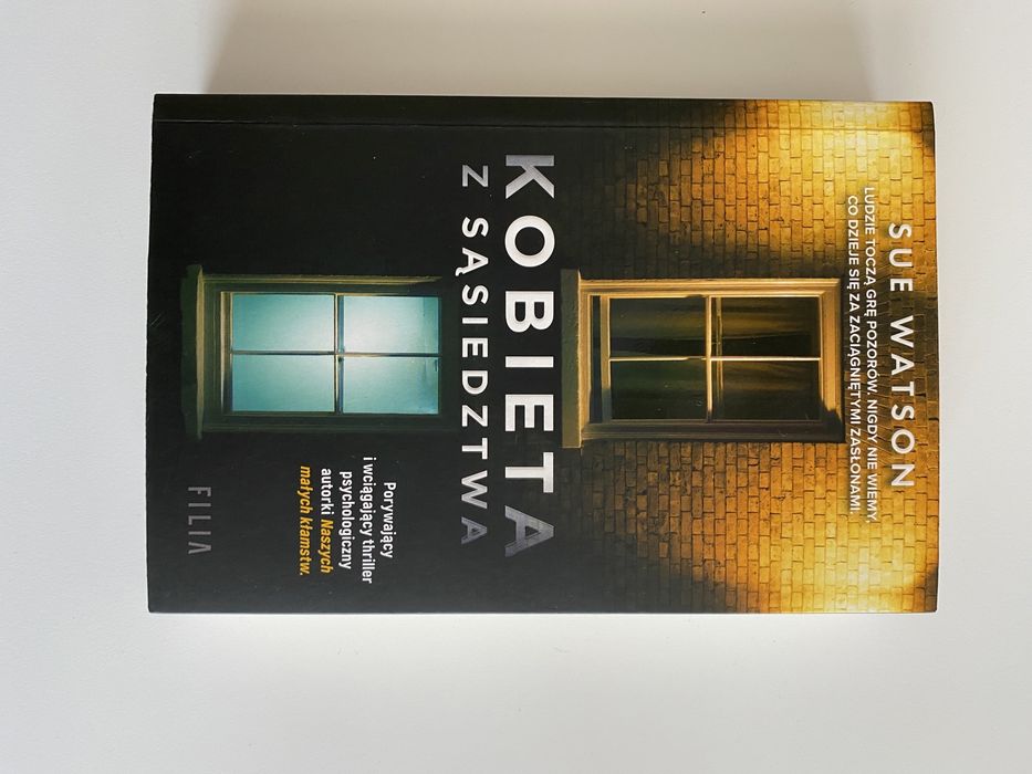 Książka Kobieta z sąsiedztwa Sue Watson