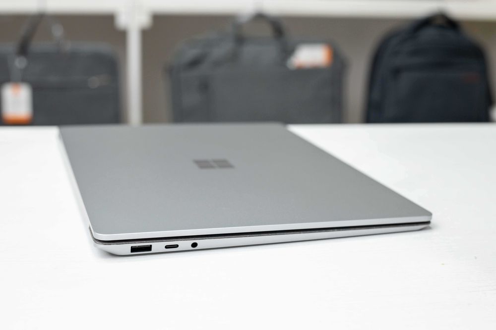 Microsoft Surface Laptop 5 i7-1265U 16RAM 512SSD QHD IPS TOUCH 13.5”