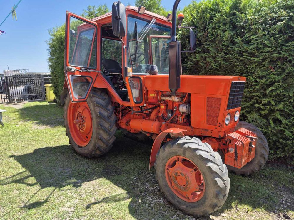 Ciągnik rolniczy MTZ 82