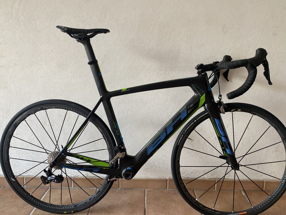 Bicicleta estrada BH G6 pro