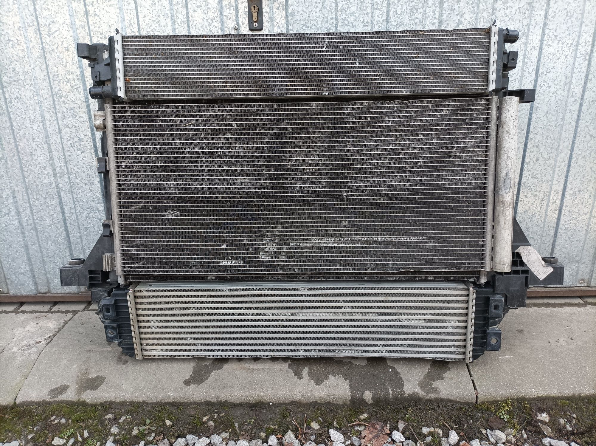 Chłodnice chłodnica master 3 2.3 dCi komplet intercooler