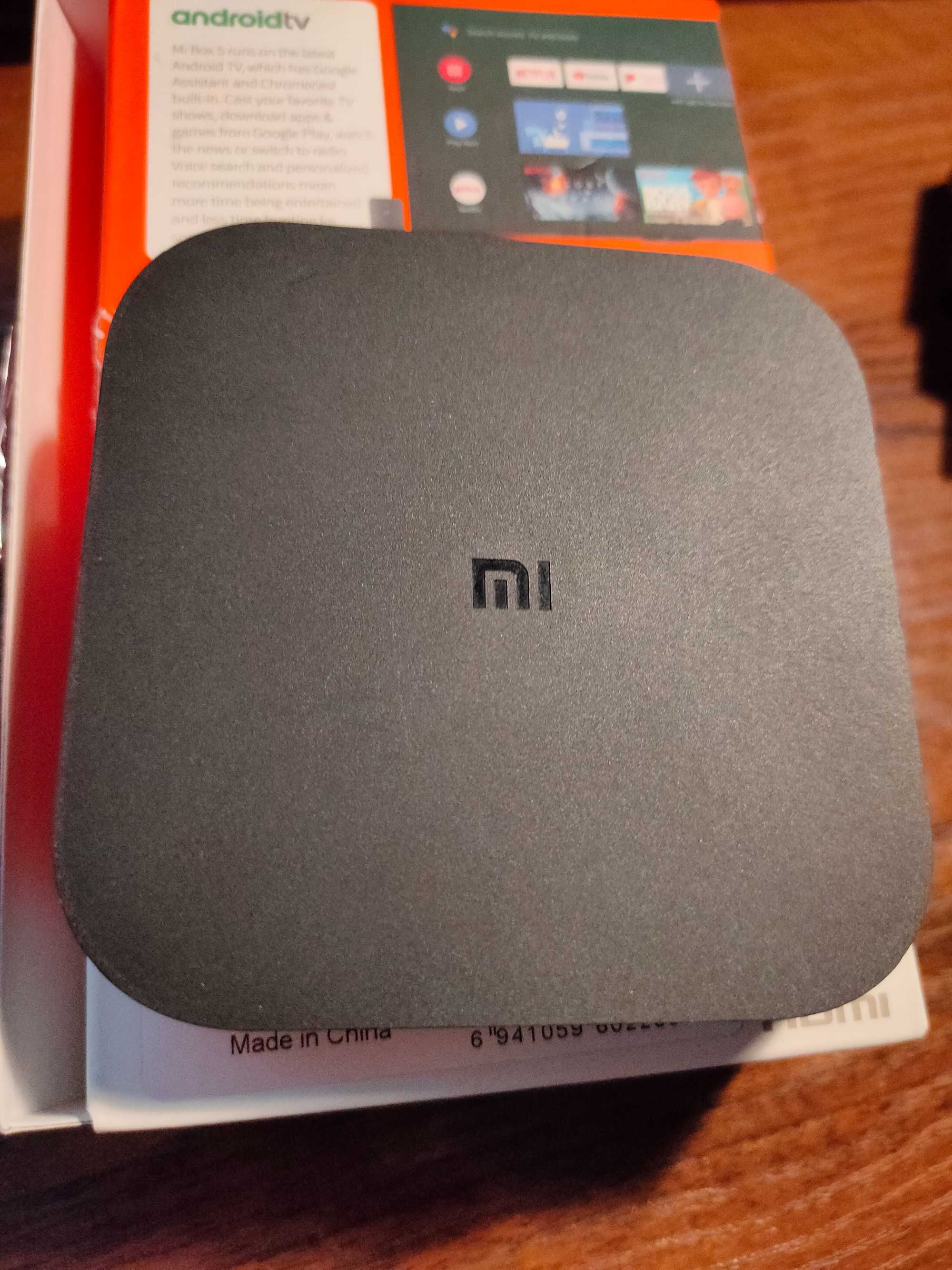 ТВ приставка Xiaomi Mi Box S 2/8 Гб (MDZ-22-AB)