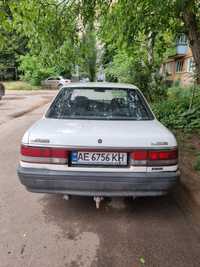 Mazda 626,1990года