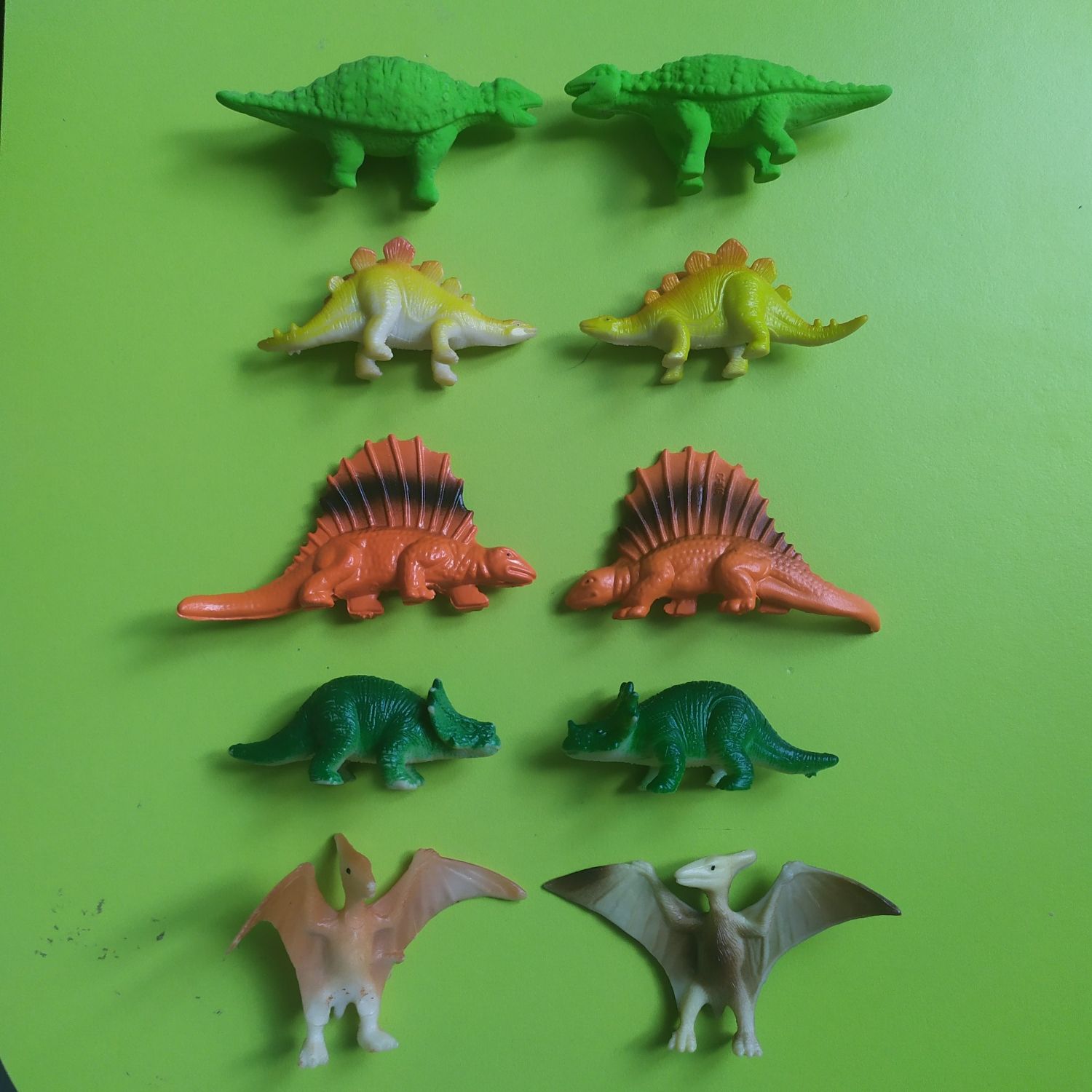 Лот динозаврів 1
