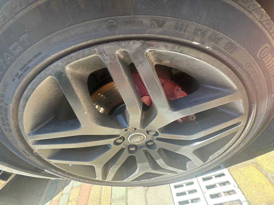 Супорта в зборі з дисками та колодками до Range Rover Sport L494 2013-