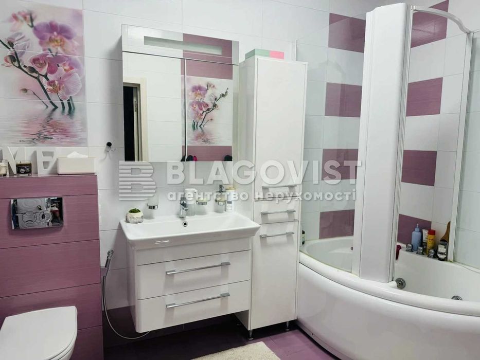 Продам 1-кімнатну квартиру в ЖК Смарагдовий!