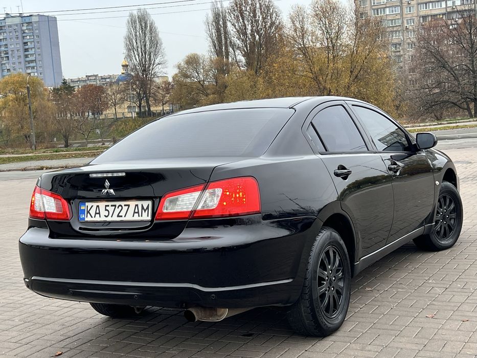 Mitsubishi Galant 2008