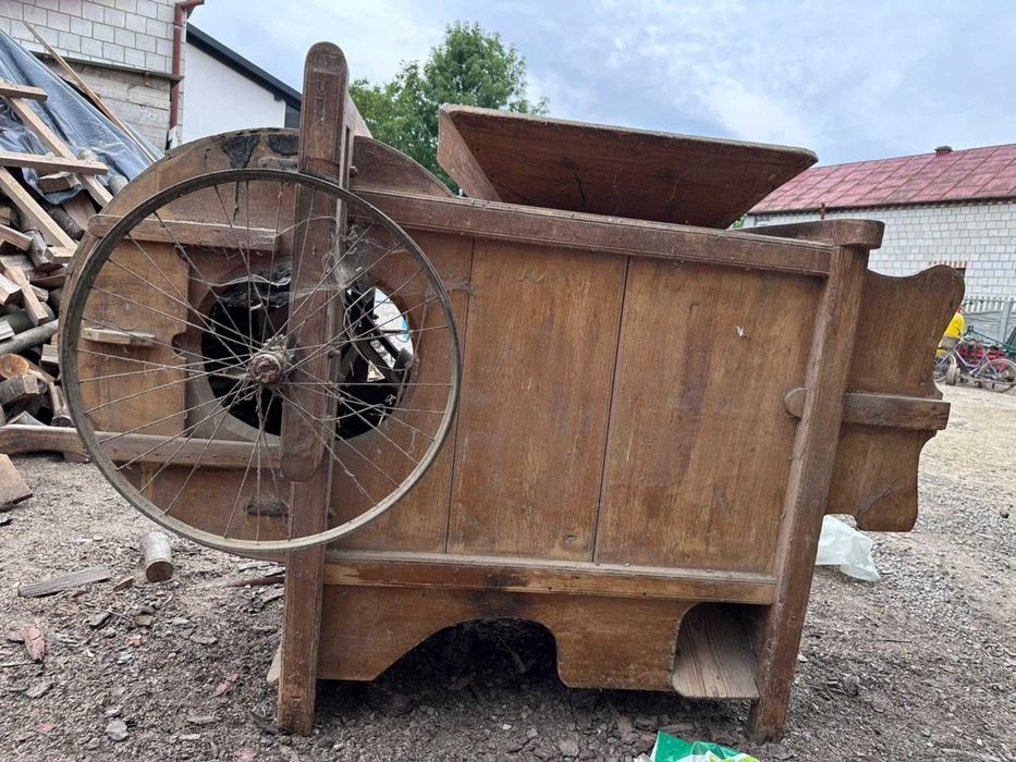 Sprzedam beczkę wagę młynek
