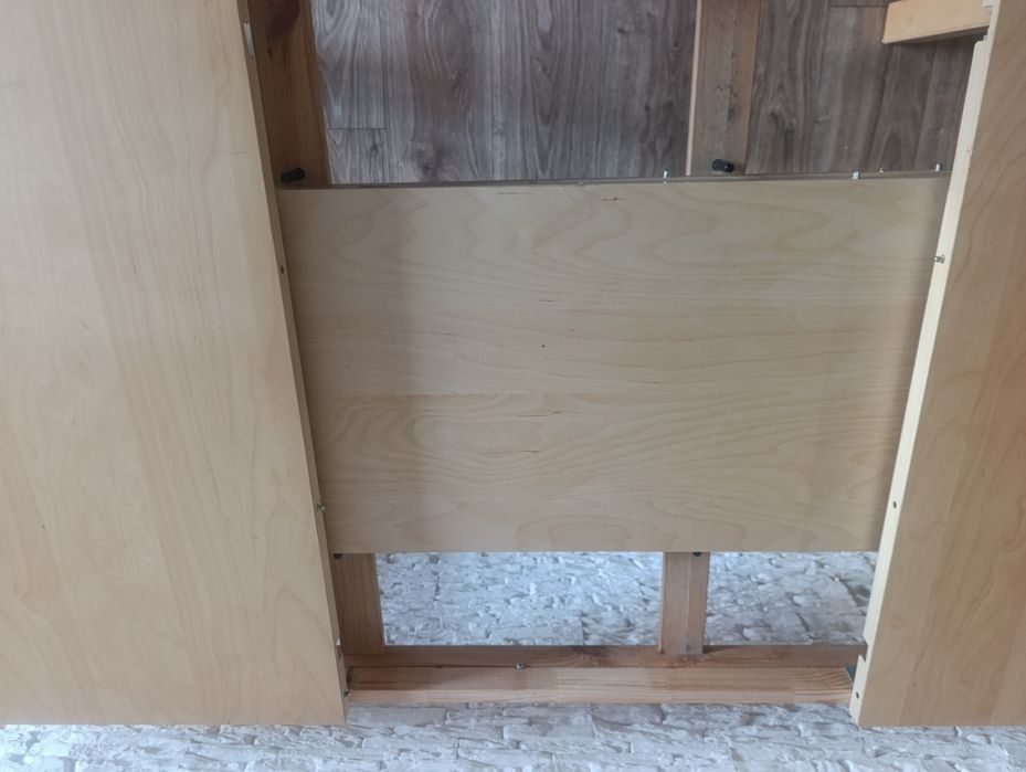 Stół Ikea Bjursta rozkładany