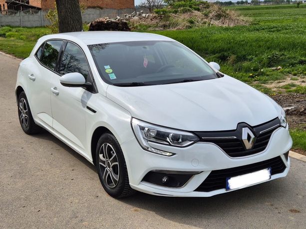 Renault Megane 2018 zadbane Niski przebieg Faktura