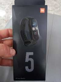 Фитнес-браслет Xiaomi Mi Smart Band 5 Black Global Международная верси