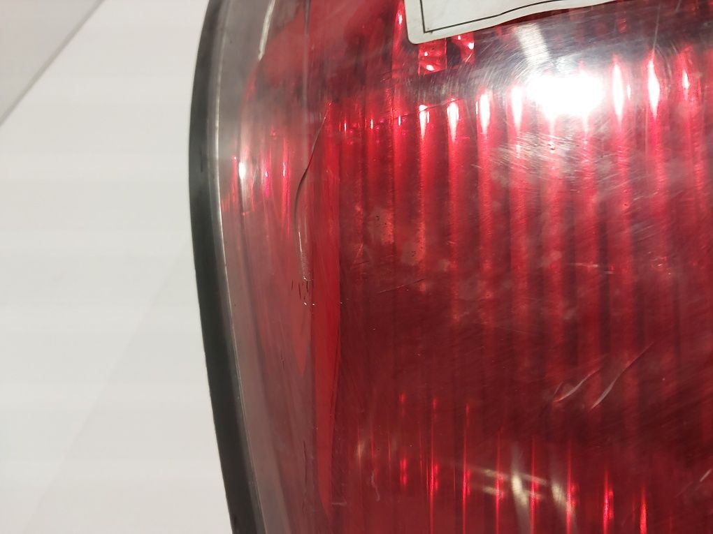 Opel astra H kombi 3 III tylna lewa lampa tył lewy