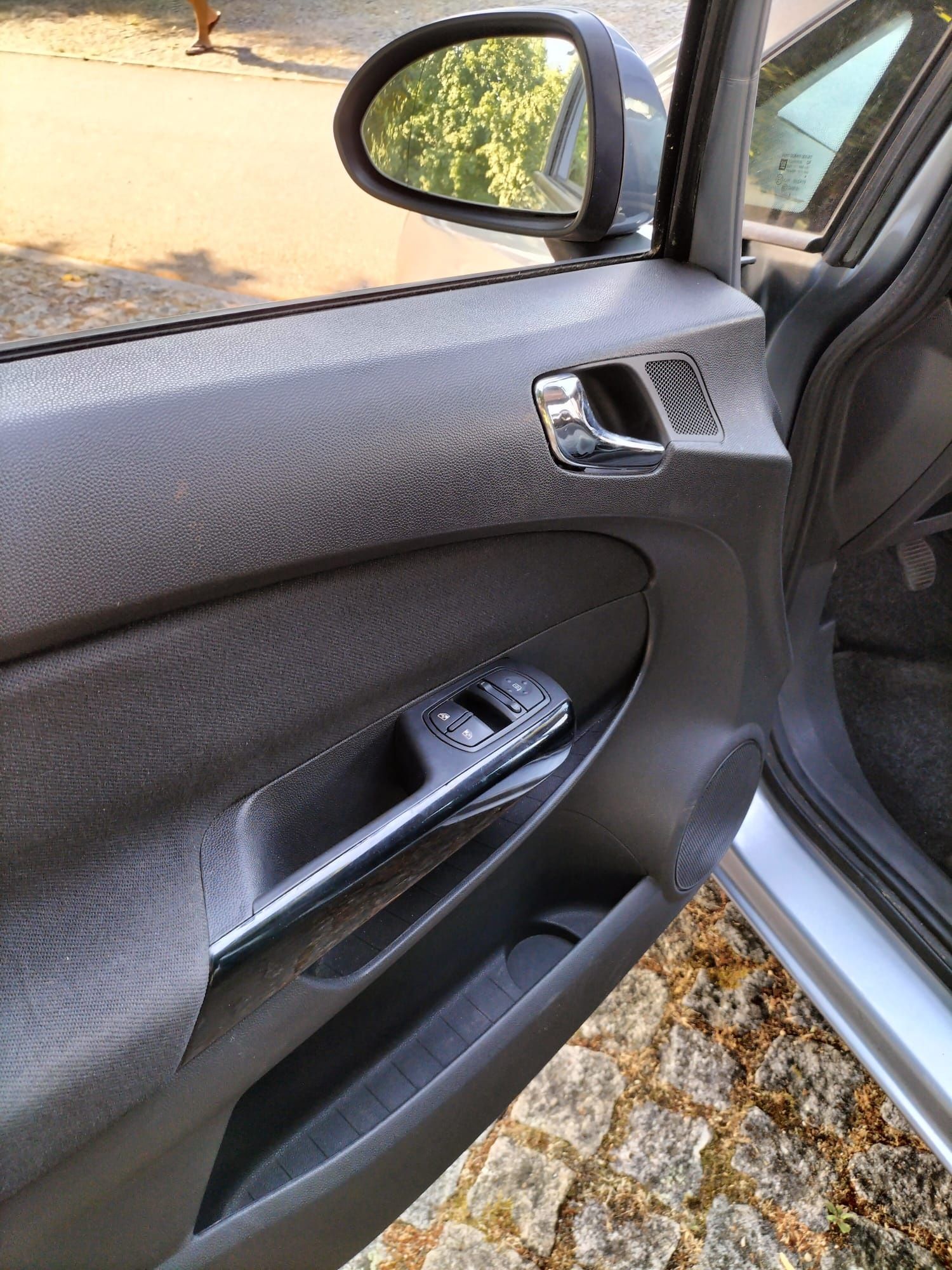 Opel Corsa 1.3 gasóleo