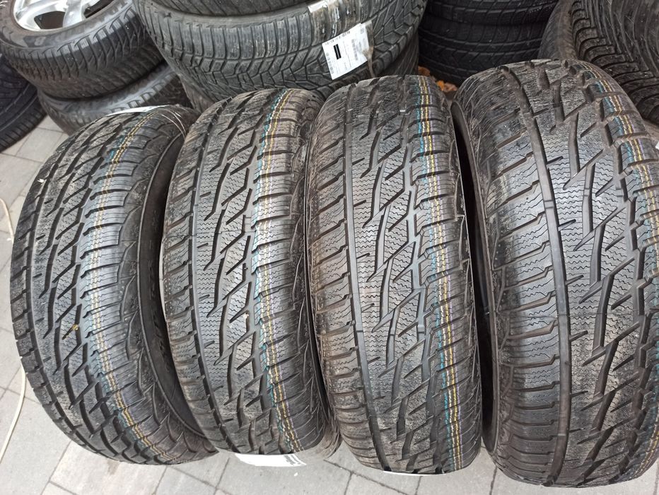 Зимняя резина 235/75 R15 Matador Sibir Snow