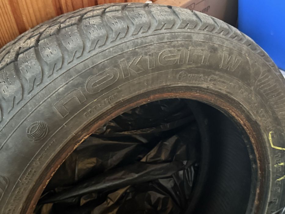 Шина  Nokian 65/185 r15