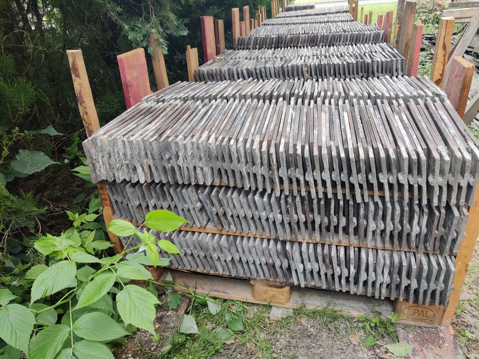 KODERSDORF Zabytkowa niemieckia dachówka ceramiczna karpiówka Kodersdo