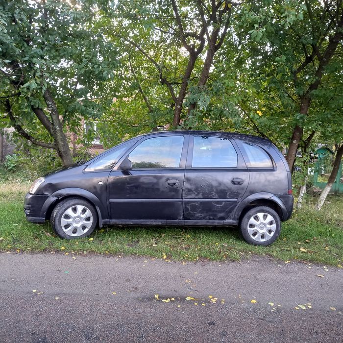 Opel Meriva легковий універсал-В