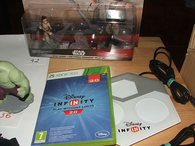 Disney Infinity, światy, figurki, portal, 1.0, 2.0, 3.0. kolekcja