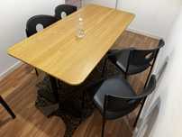 Mesa de escritorio c/ 4 cadeiras como novo