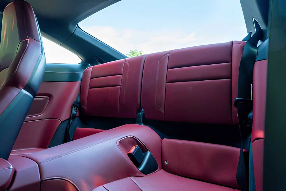 Porsche 911 Carrera      2022