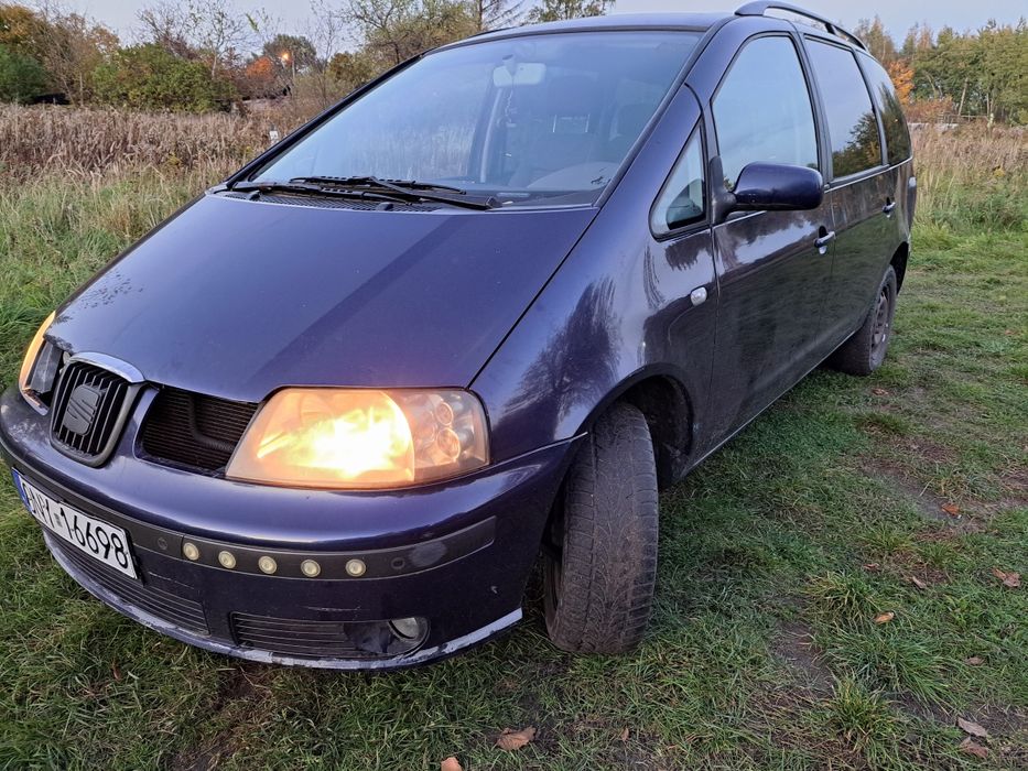 Dawca czesci 7-osobowy poliftowy Seat Alhambra