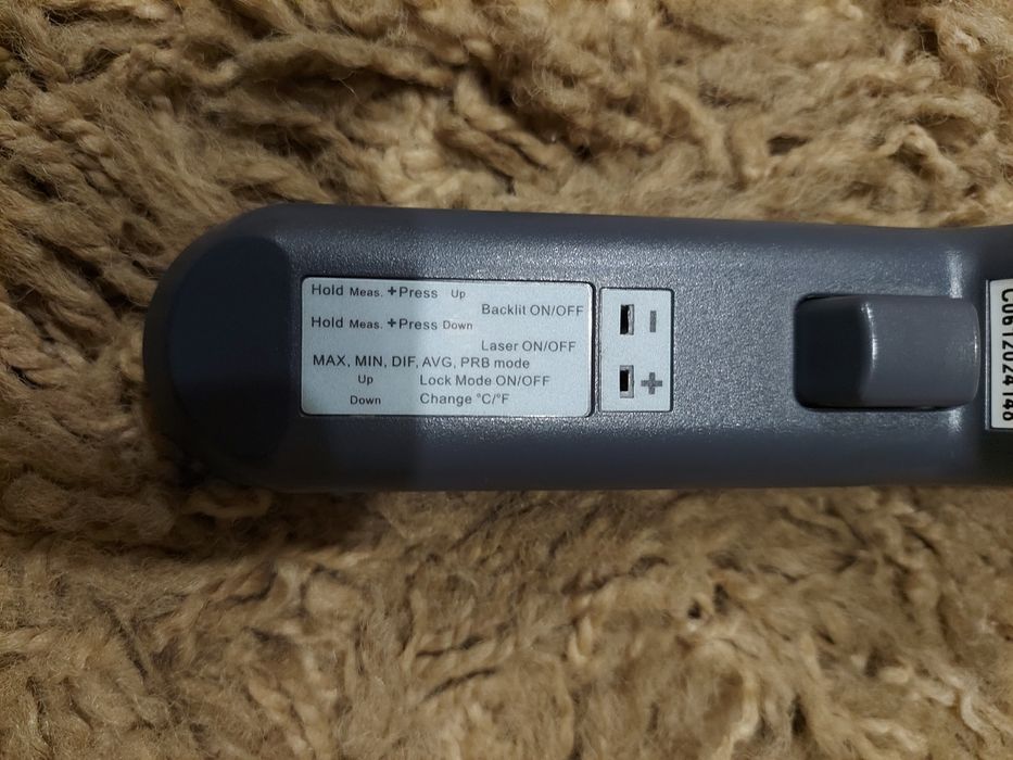 Продам  инфокрасный  термометр немецкой фирмы Scantemp Pro 440