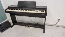 Vendo Piano "Orla" 3 pedais usado
