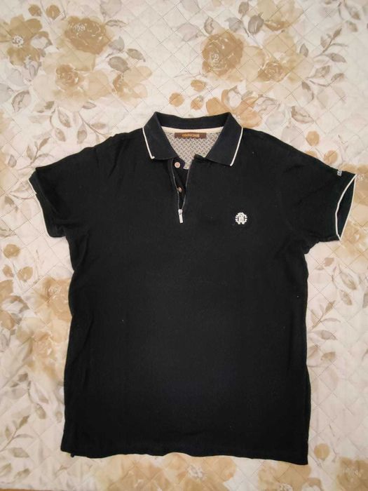 Polo Roberto Cavalli tam. L em muito bom estado