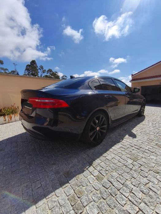 Jaguar XE
