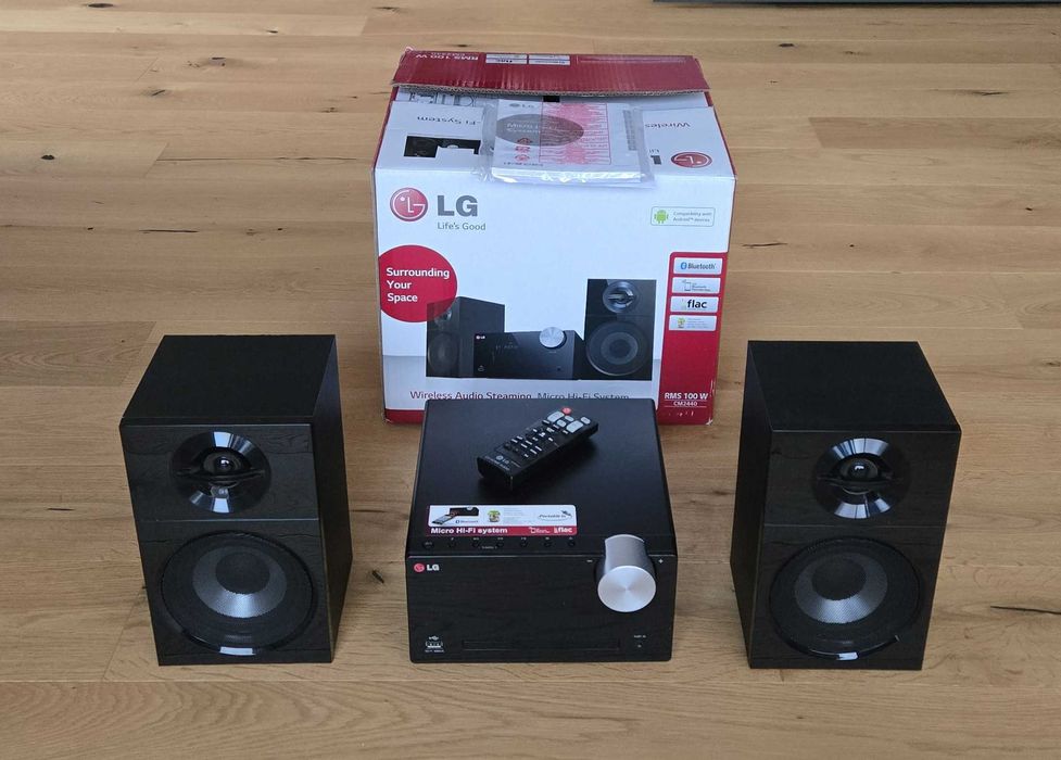 Miniwieża LG CM2440 Micro Hi-Fi System Bluetooth