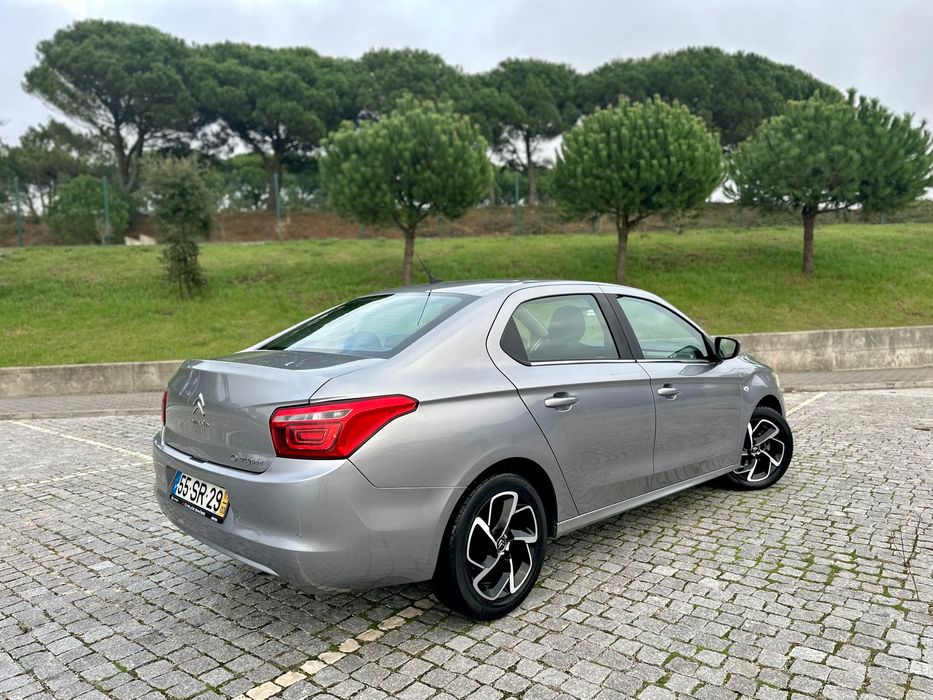 Citroen C-Elysée 1.2 Puretech 2017 - Extremamente Estimado