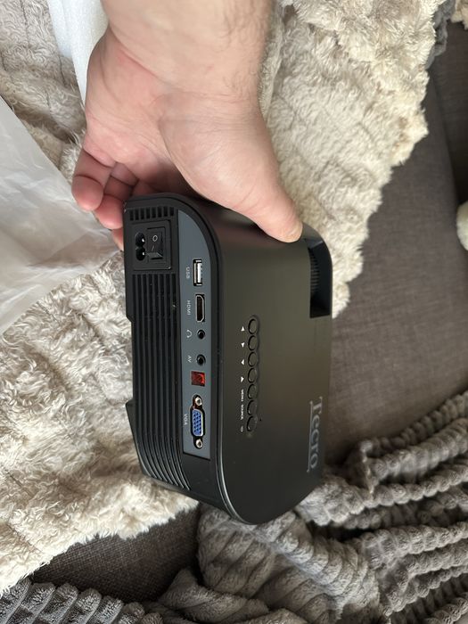 Мультимедійний проектор Tecro PJ-1020