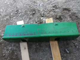 John Deere Support R82549