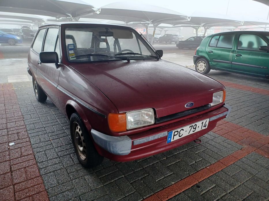 Clássico Ford fiesta 1988