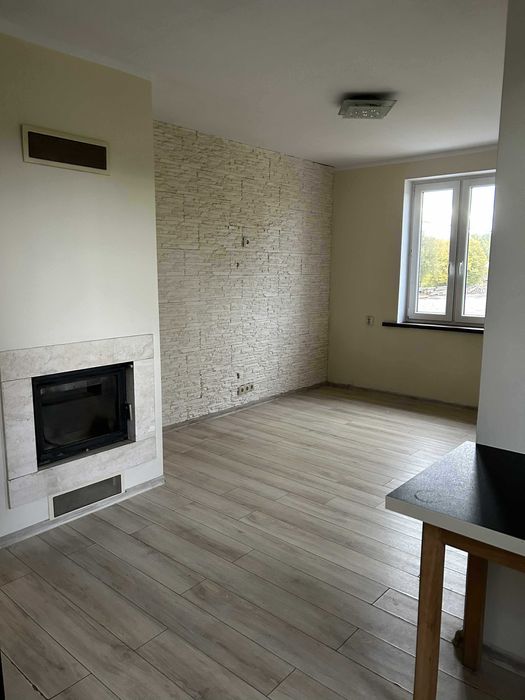 Sprzedam kawalerkę 30 m² z ogródkiem i piwnicą – Chruściel