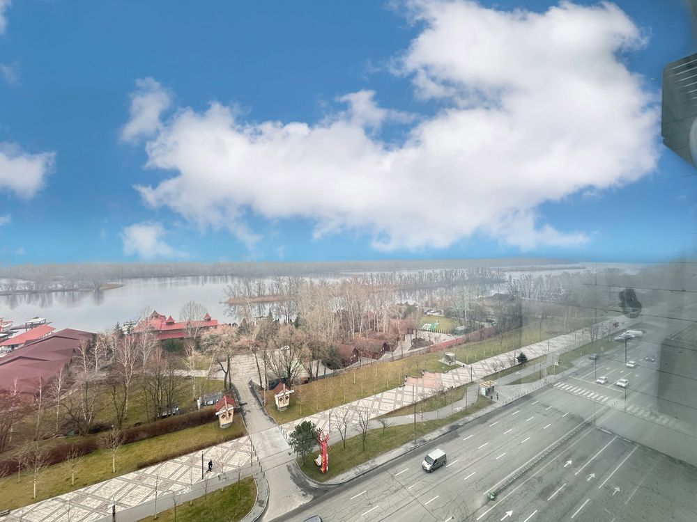 Продаж квартири 57м² в ЖК Favorit Фаворит Победа Набережная Соборний