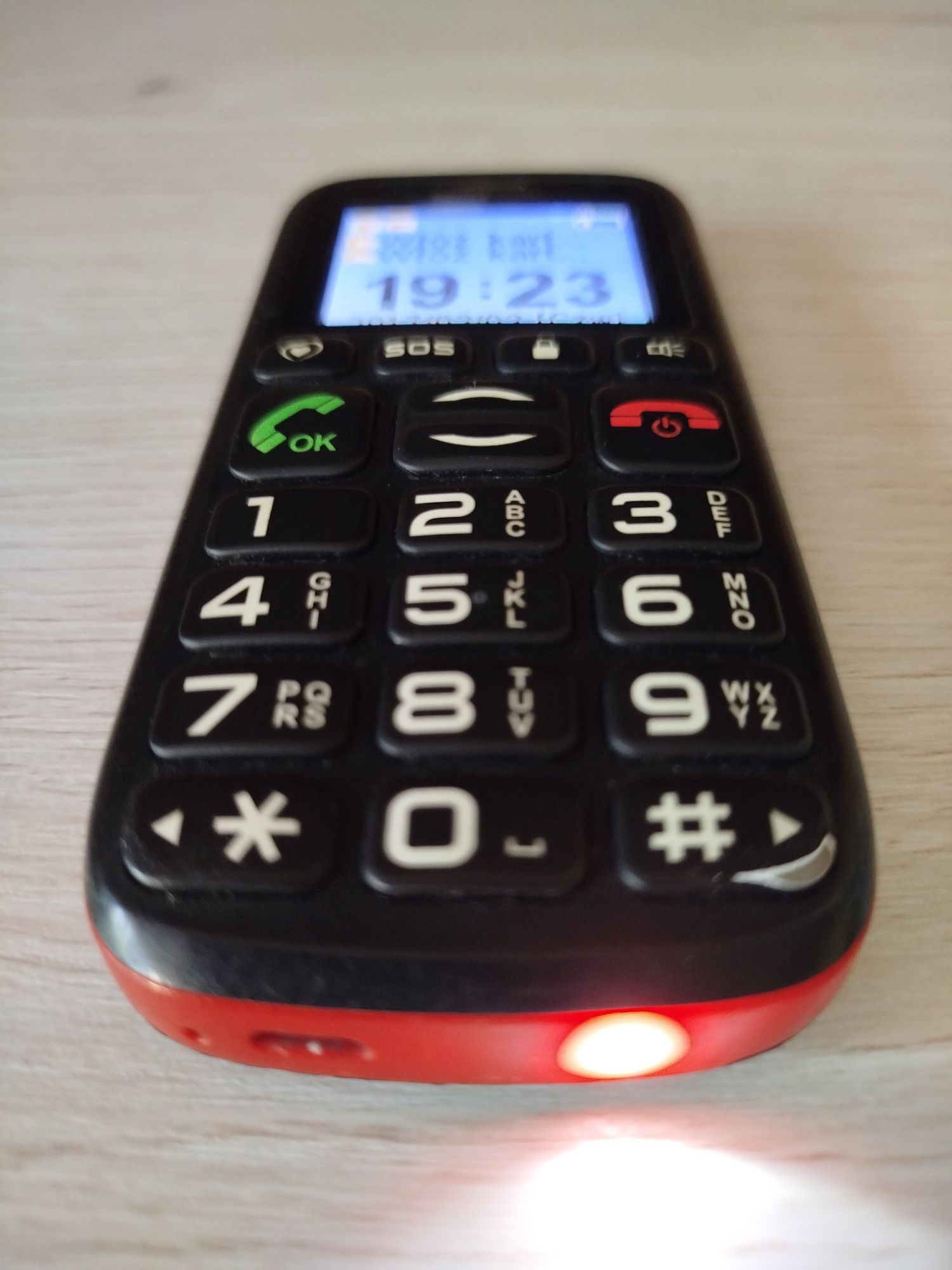 MAXCOM MM 428 BB dla seniora