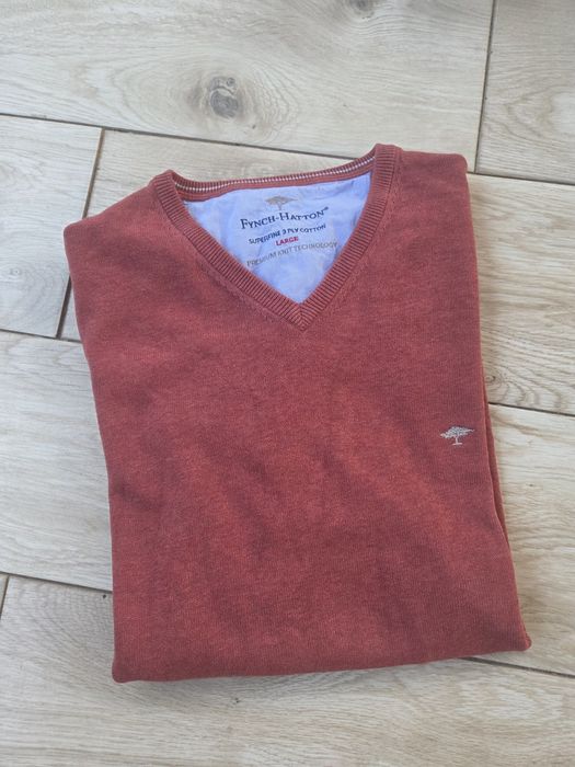 Sweter Fynch Hatton z bawełny dzianinowej  w serek jak nowy