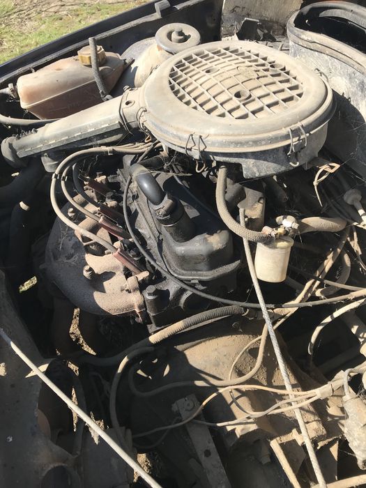 Ford. Форд Ескорт Фієста двигун запчастини